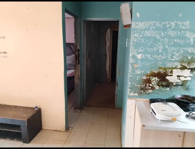 2 BEDROOM SIMPLEX FOR SALE IN NEWLANDS WEST